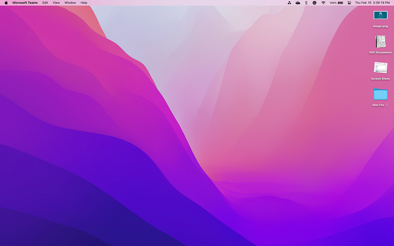 Clean and organized desktop on Mac