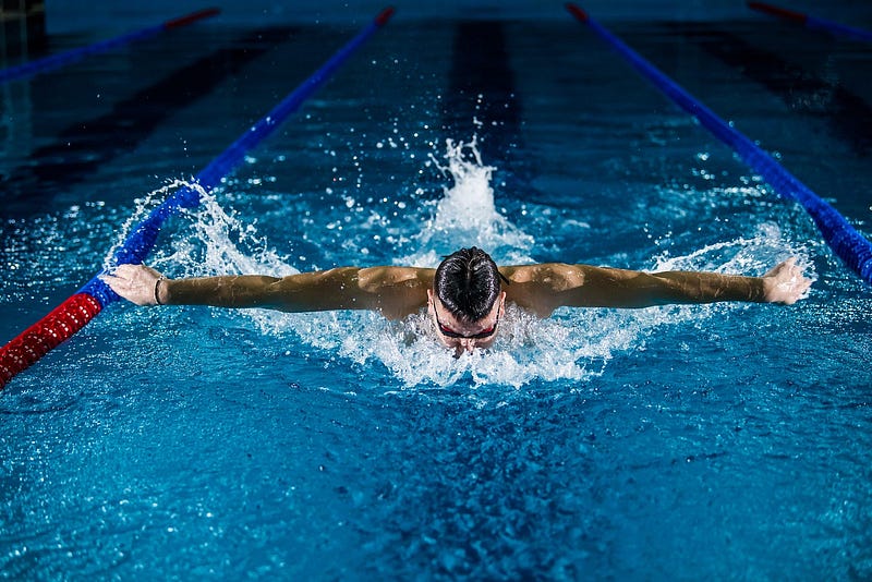 Understanding the swimmer's body illusion in various contexts