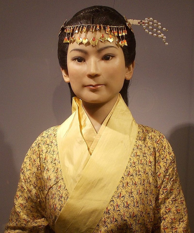 Artistic recreation of Xin Zhui in her youth