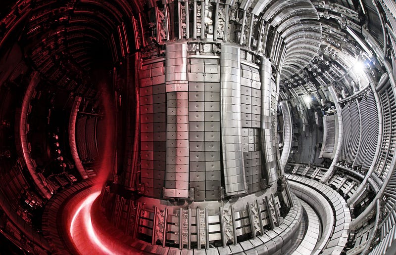 JET's tokamak reactor in action