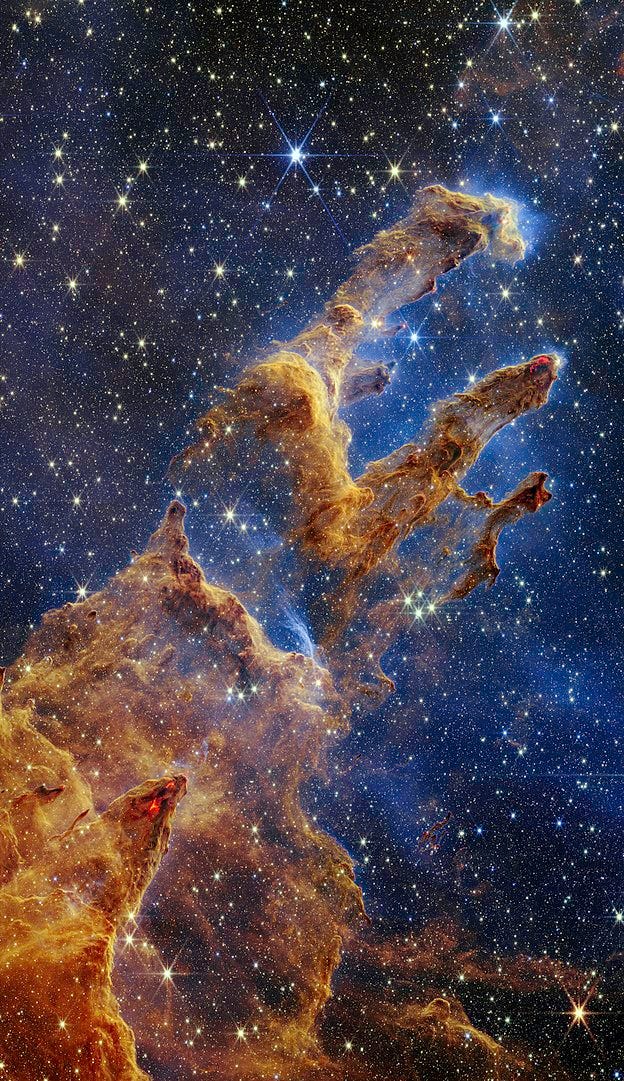 Comparison of Pillars of Creation images.